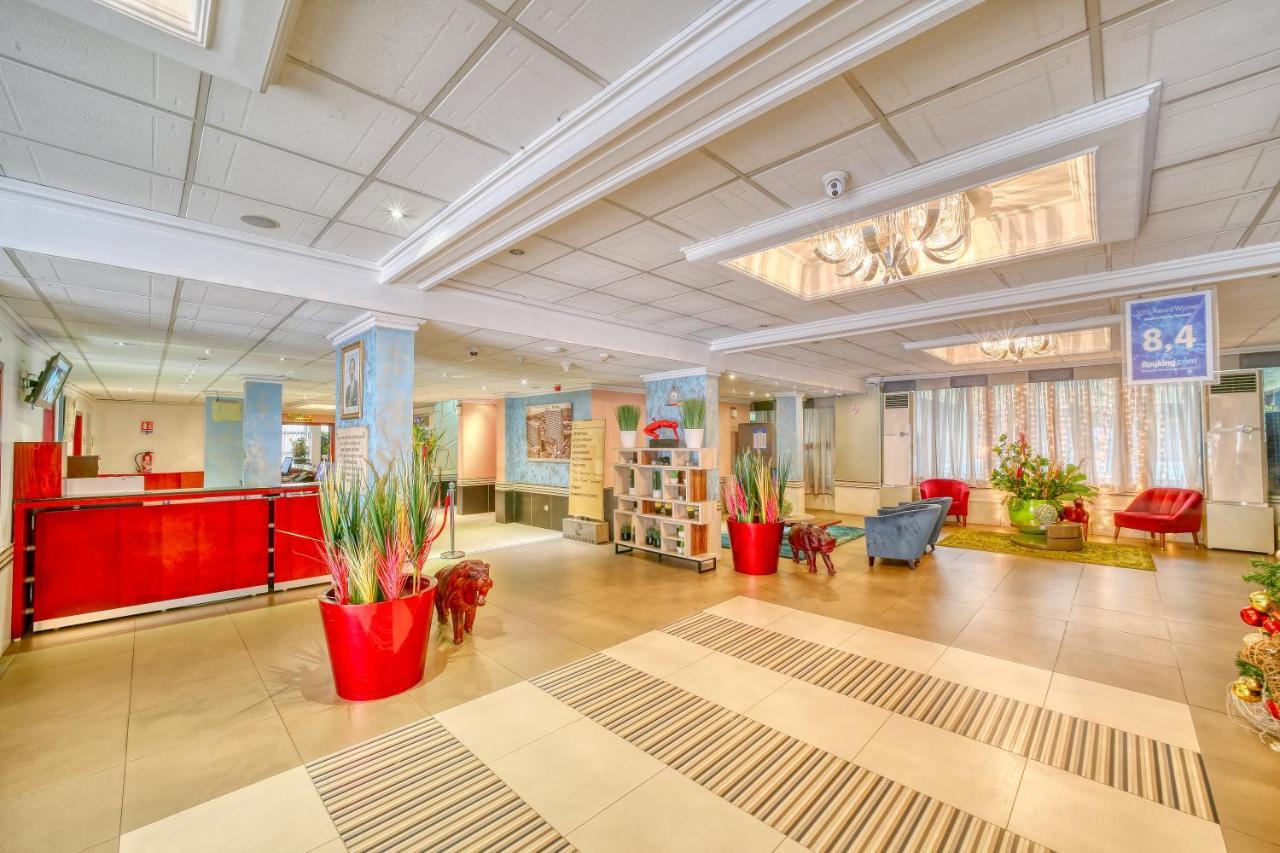 Hotel La Falaise 야운데 외부 사진