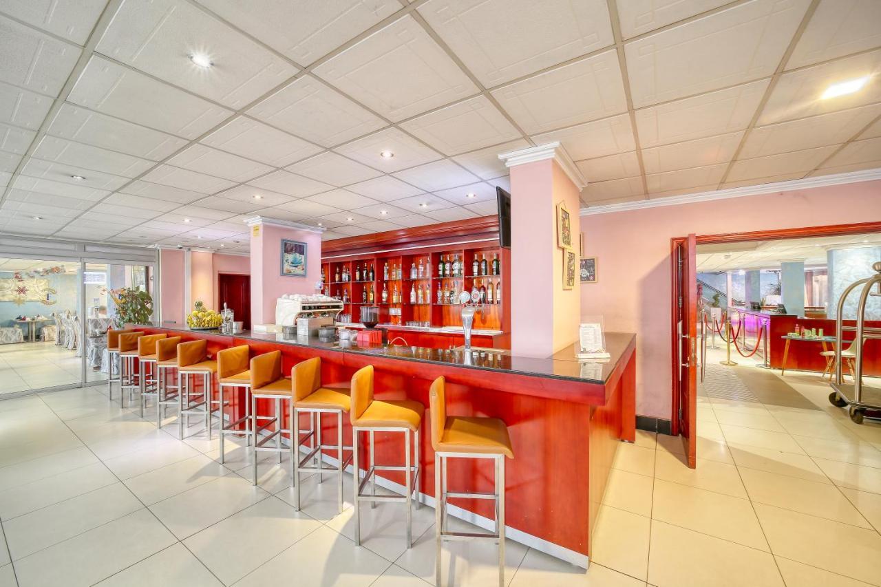 Hotel La Falaise 야운데 외부 사진